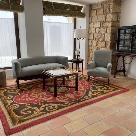 Apartamentos Tres Llaves Palacio De Vela De Los Cobos Úbeda Exteriör bild