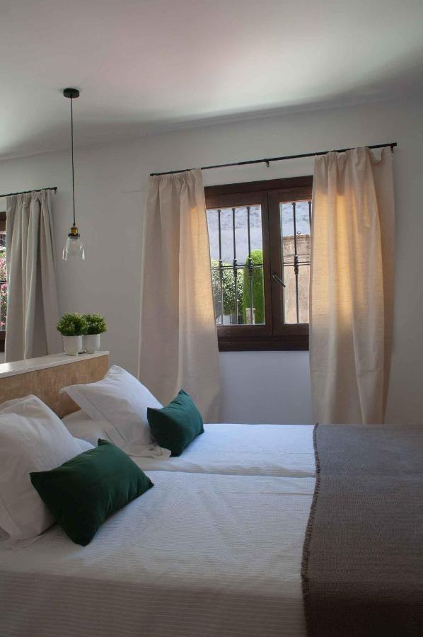 Apartamentos Tres Llaves Palacio De Vela De Los Cobos Úbeda Exteriör bild