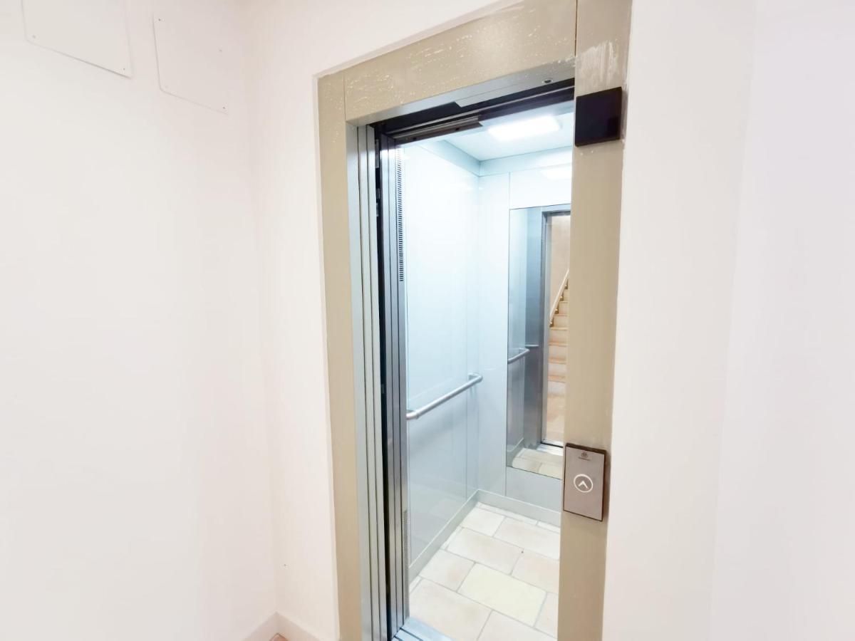 Apartamentos Tres Llaves Palacio De Vela De Los Cobos Úbeda Exteriör bild